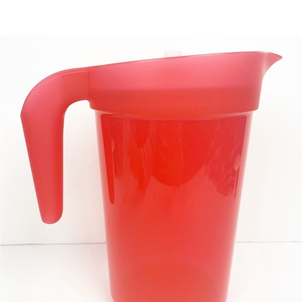 Tupperware Red Food Storage Pitcher with Handle - Picture 2 of 6